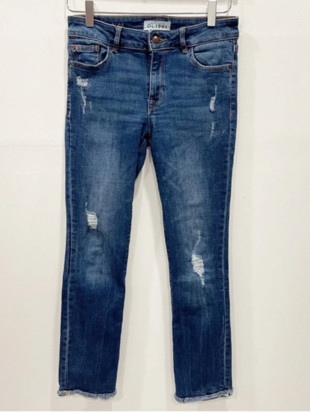 DL1961 Mara Instasculpt Straight Ankle Jeans in Strive Distressed Size 26